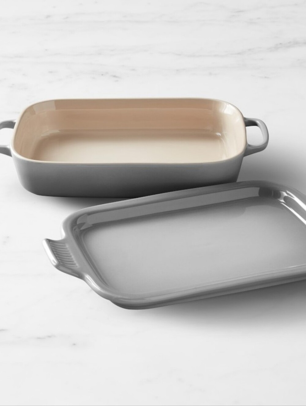 Le Creuset Stoneware 2 3/4 QT Rectangular Baker w/Platter Lid- Mist Grey